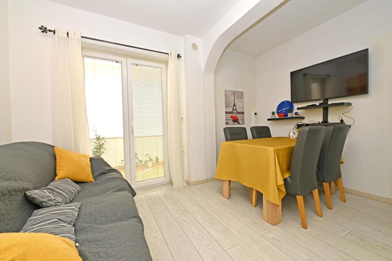 Ferienwohnung Apartman Blaz Poreč Exterior foto